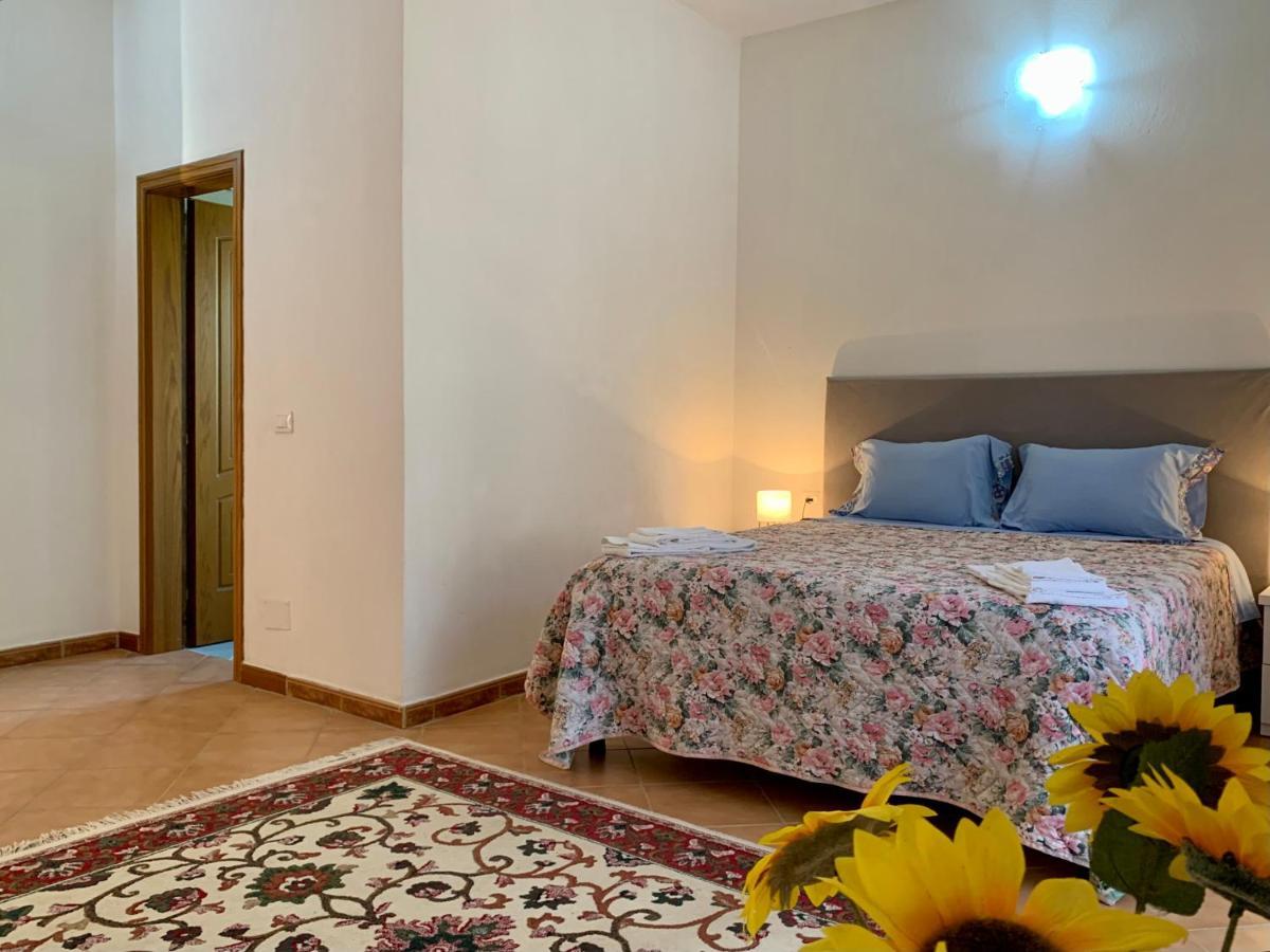 Guesthouse Villa Rosa 베라트 외부 사진