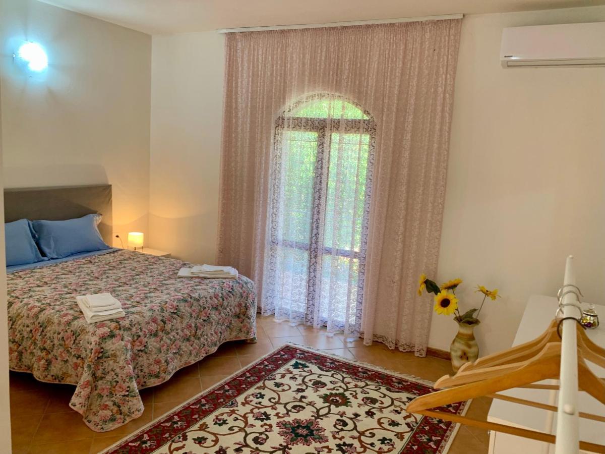 Guesthouse Villa Rosa 베라트 외부 사진