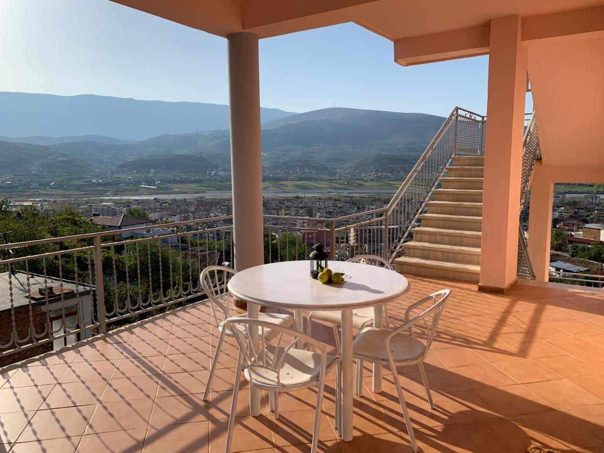 Guesthouse Villa Rosa 베라트 외부 사진