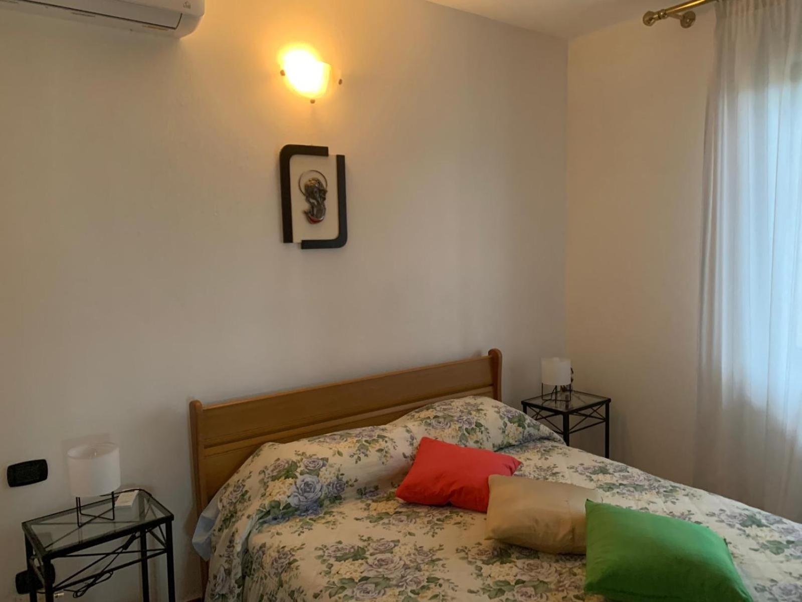 Guesthouse Villa Rosa 베라트 객실 사진