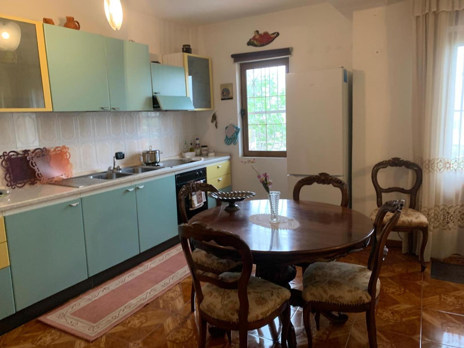 Guesthouse Villa Rosa 베라트 객실 사진