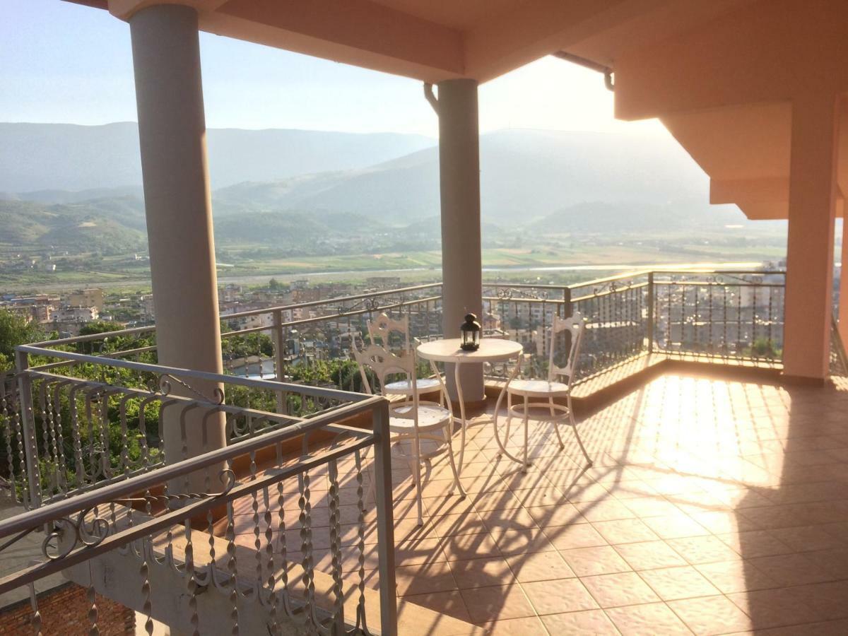 Guesthouse Villa Rosa 베라트 외부 사진