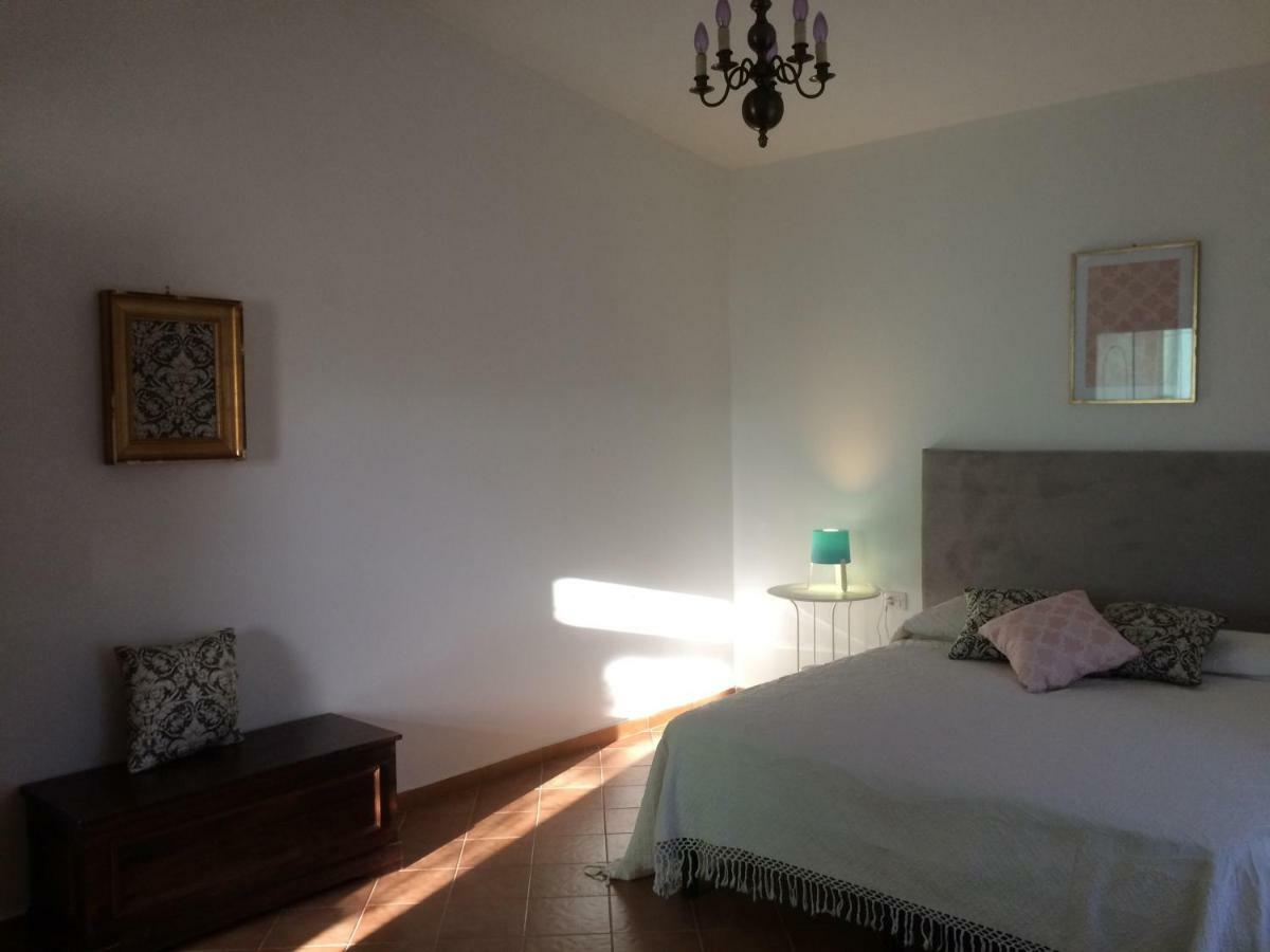 Guesthouse Villa Rosa 베라트 외부 사진
